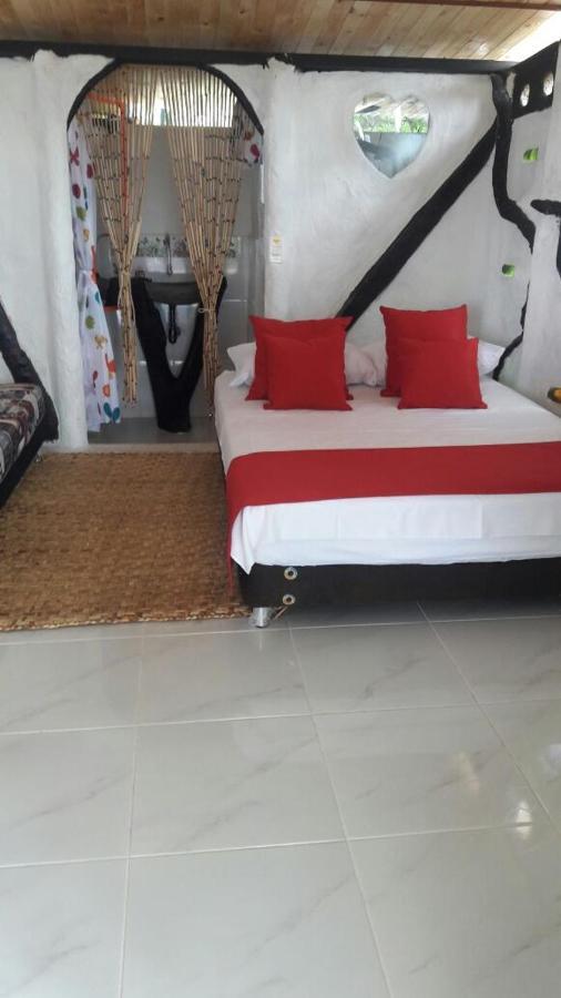 El Penon De Constantino - Tatacoa Hotel Villavieja Buitenkant foto