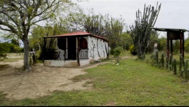 El Penon De Constantino - Tatacoa Hotel Villavieja Buitenkant foto
