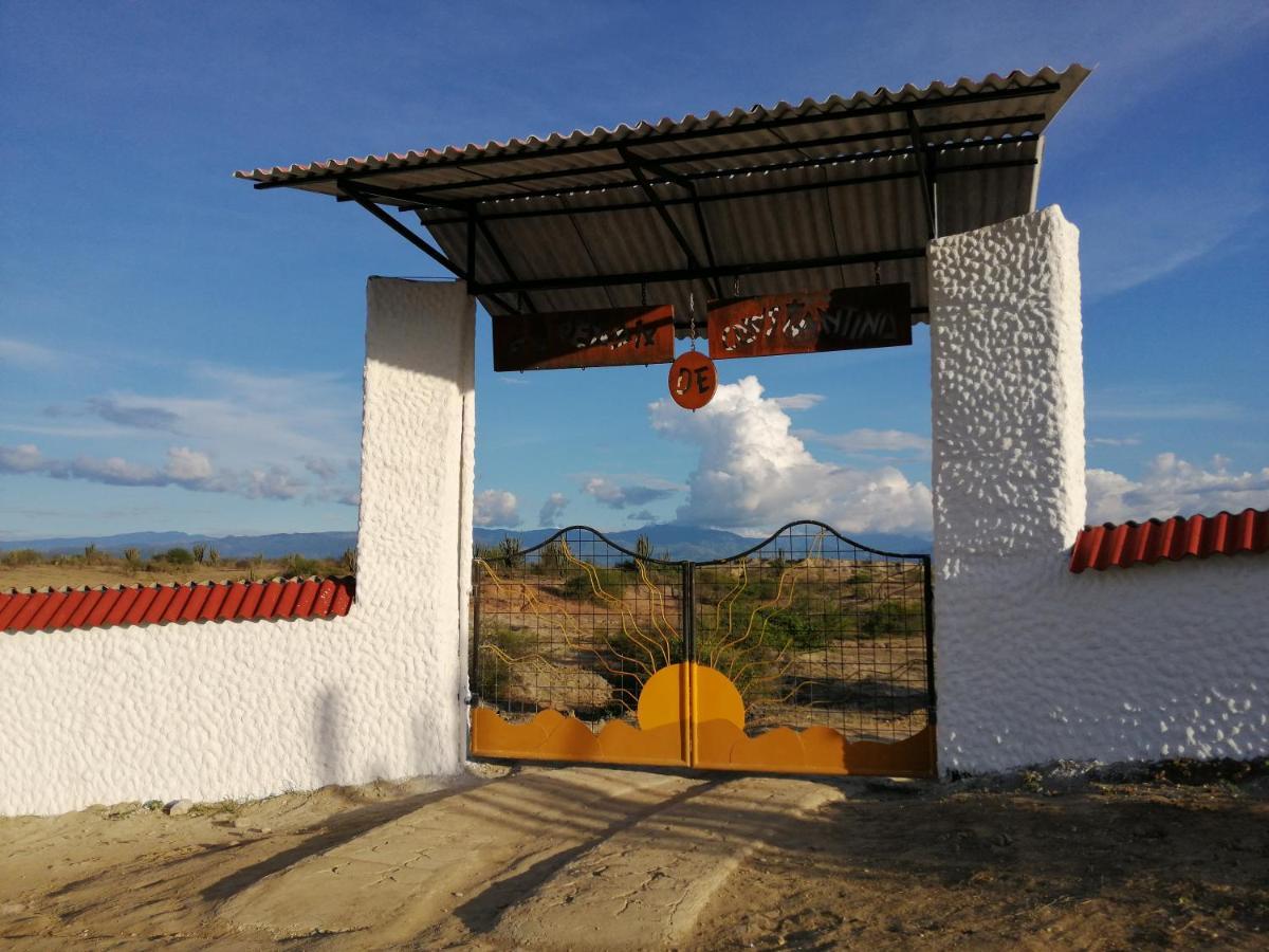 El Penon De Constantino - Tatacoa Hotel Villavieja Buitenkant foto