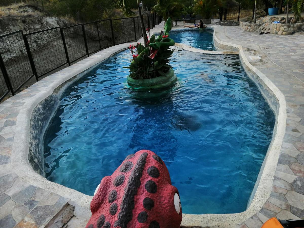 El Penon De Constantino - Tatacoa Hotel Villavieja Buitenkant foto