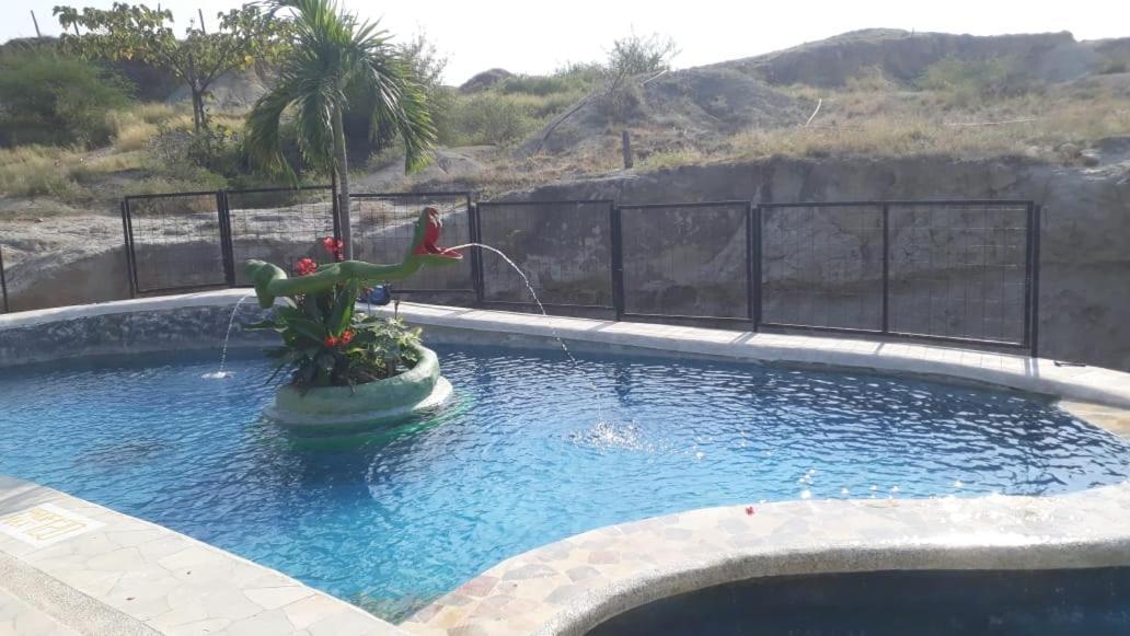 El Penon De Constantino - Tatacoa Hotel Villavieja Buitenkant foto